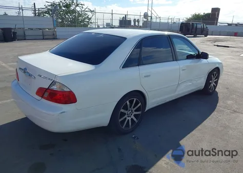 2003 Toyota Avalon Xls z USA, uszkodzony, nr VIN 4T1BF28B03U303748